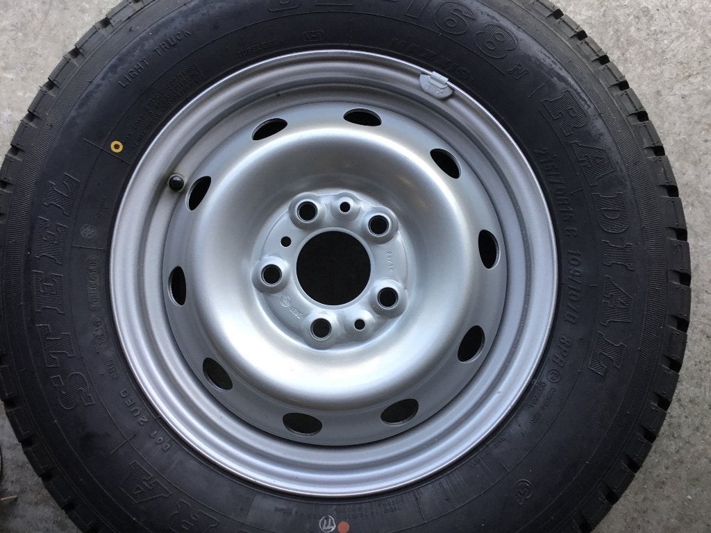 Nieuw reservewiel Camper/ bestel/ busjes 15 inch, Ophalen, Nieuw