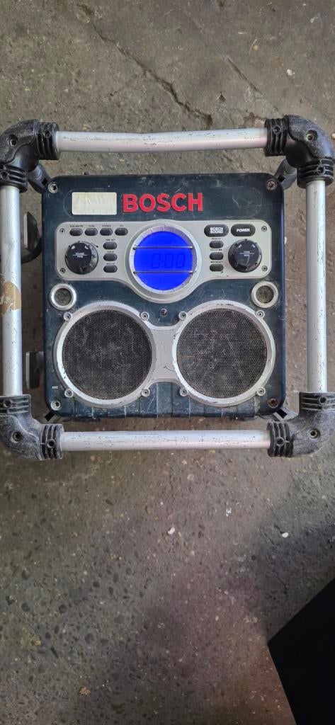 Bosch Bouwradio met Acculader en Stopcontacten, Ophalen of Verzenden, Gebruikt, Bouwradio