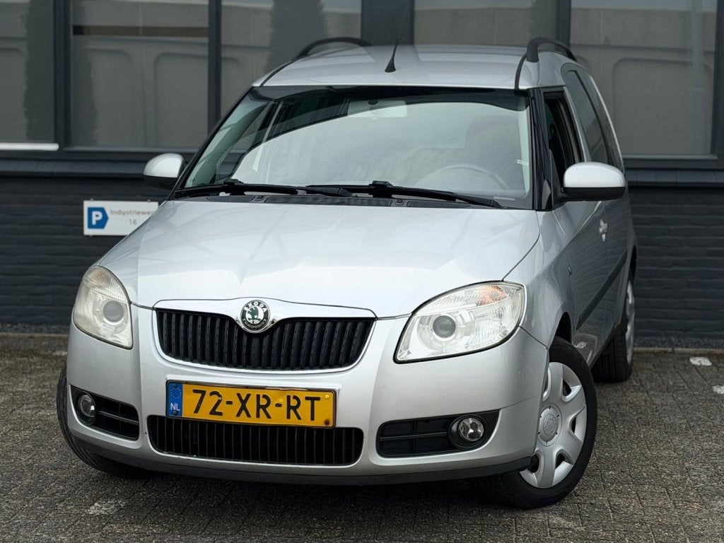 Skoda Roomster 1.4-16V Style |Airco |Nieuwe Distributieriem, Gebruikt, 4 cilinders, Roomster, 49 €/maand