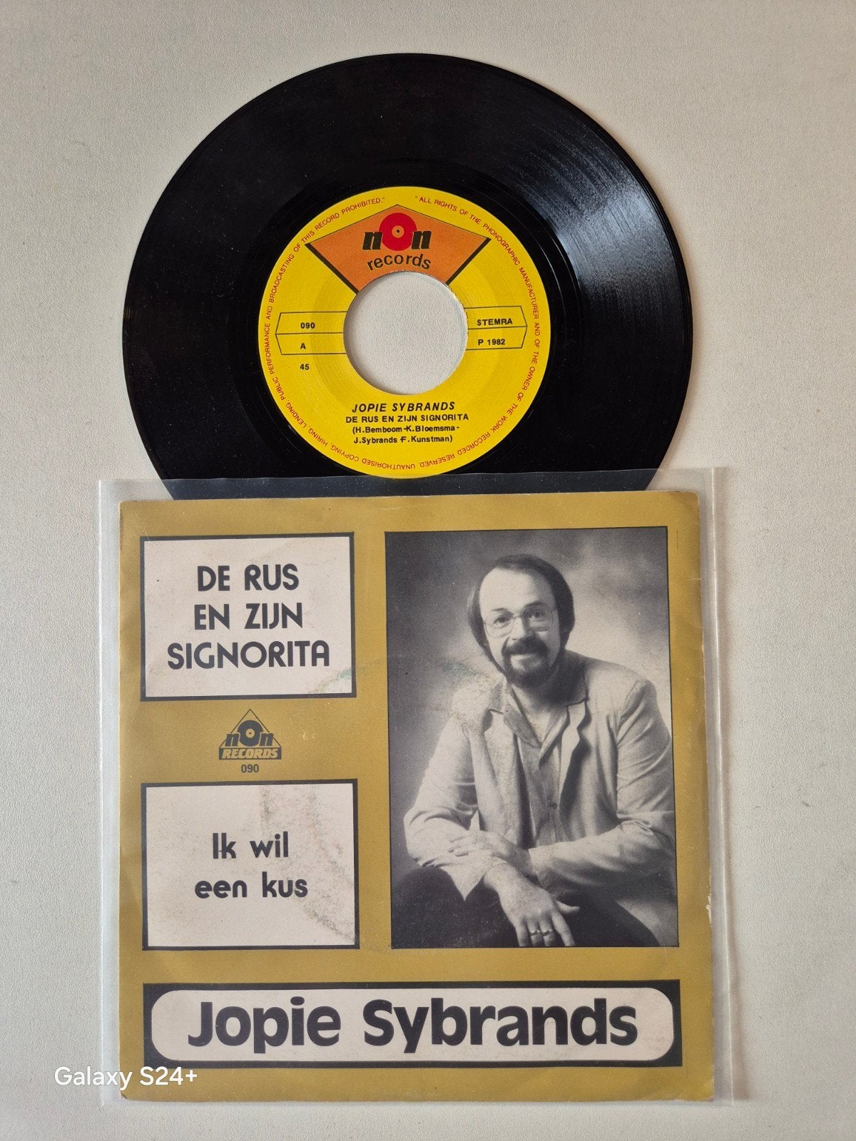 Jopie Sybrands-De rus en zijn signorita, 7 inch, Single, Ophalen of Verzenden, Zo goed als nieuw