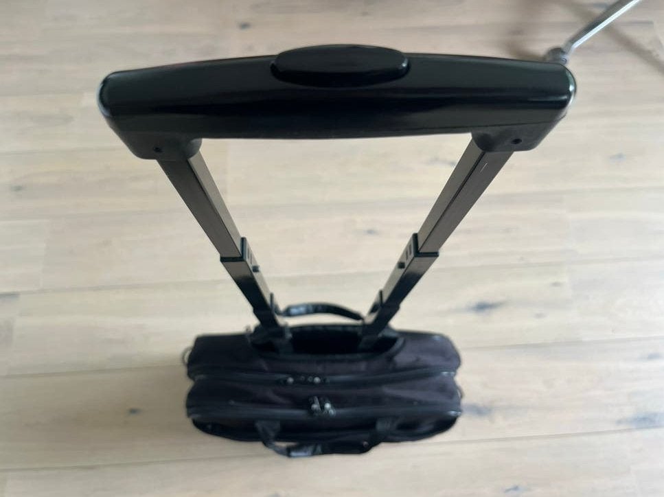 Samsonite zwarte business laptoptas uitschuifbare trekstang, 40 tot 60 cm, Gebruikt, 20 tot 30 cm, Zwart