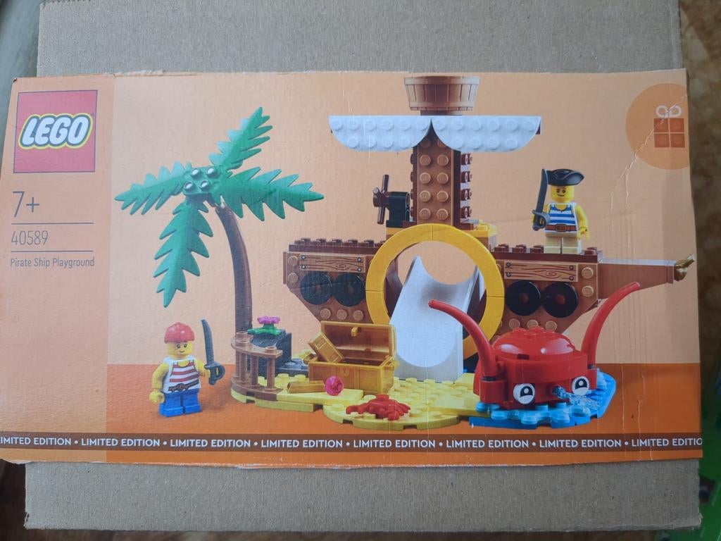 LEGO 40589 Pirate Ship Playground, Ophalen of Verzenden, Gebruikt