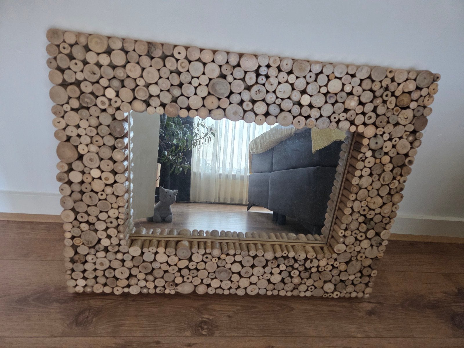 Unieke spiegel met houten lijst - Handgemaakt, Antiek en Kunst, Antiek | Spiegels, Ophalen of Verzenden, Rechthoekig, 50 tot 100 cm