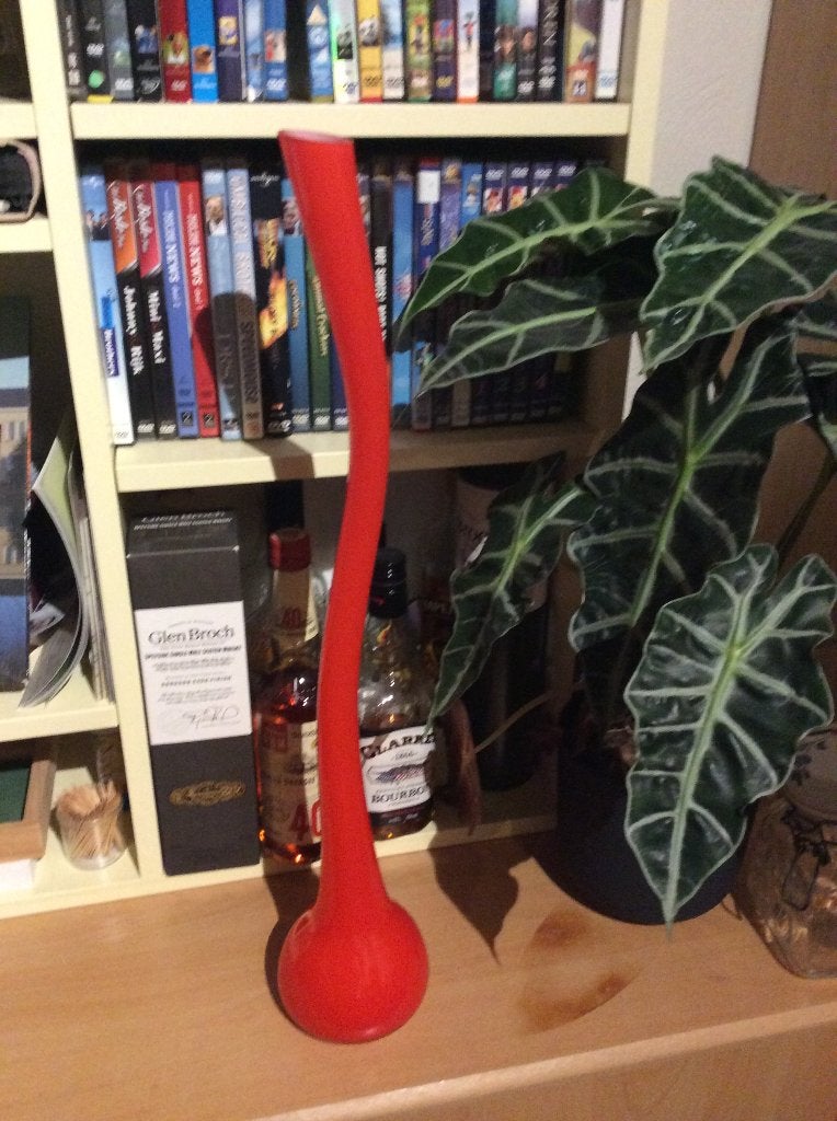 Prachtige Glazen vaas. Rood met wit van binnen. 60 cm hoog, Ophalen of Verzenden, Glas, Geschikt voor droogbloemen, 60 cm