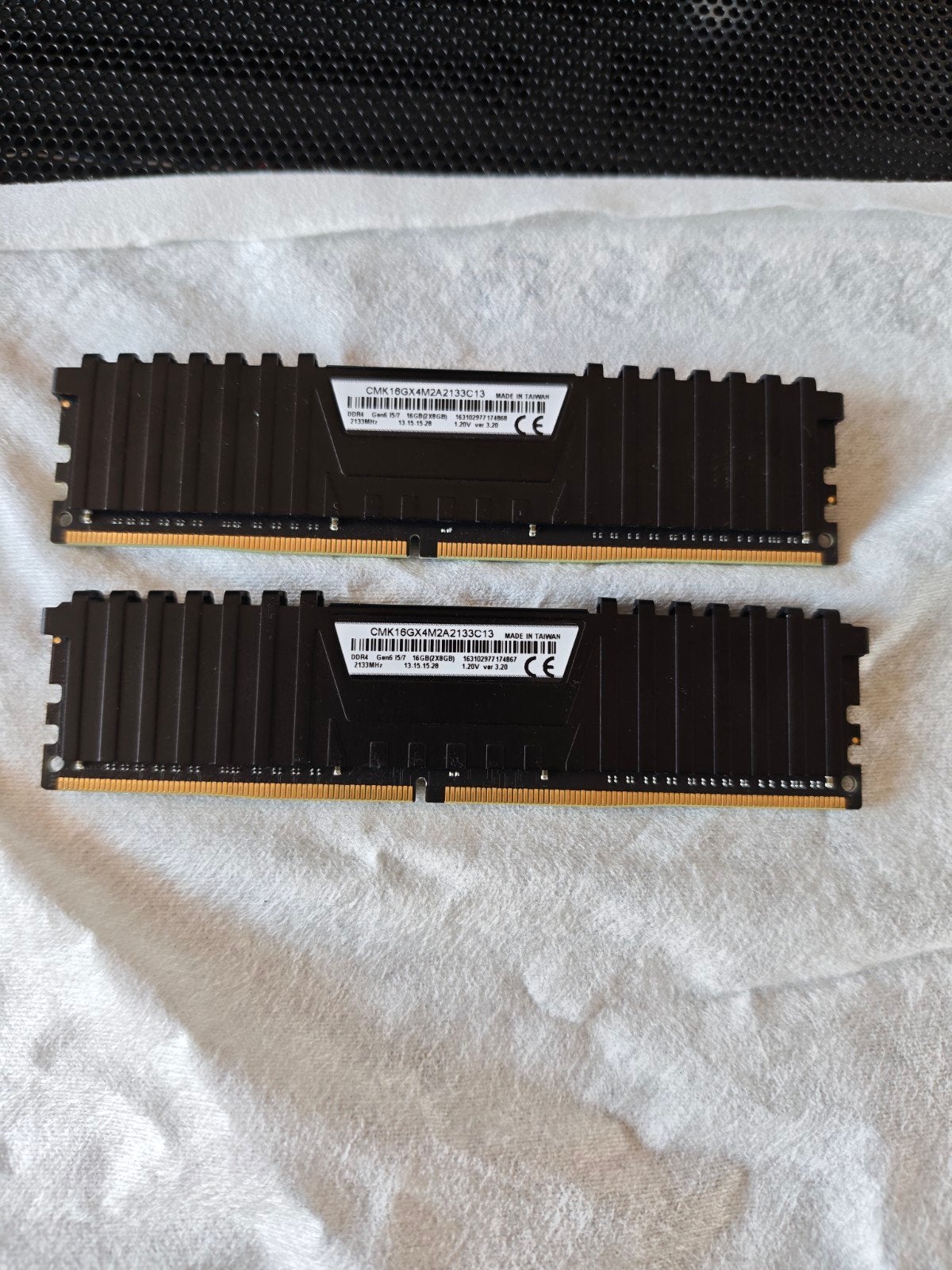 HyperX & Corsair DDR4 RAM 2133mhz 4x8, Computers en Software, RAM geheugen, 32 GB, DDR4, Ophalen of Verzenden, Desktop