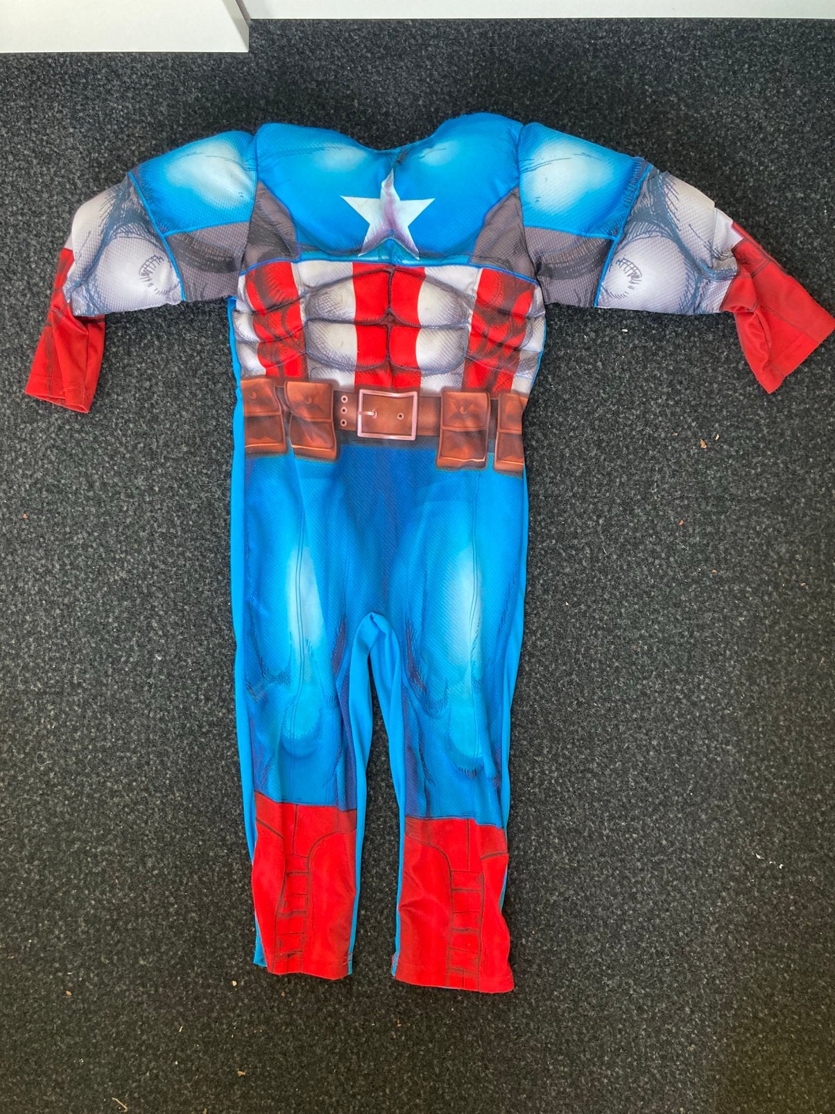 Captain america pak 3-5 jarige, Ophalen, Gebruikt, 110 t/m 116, Jongen of Meisje