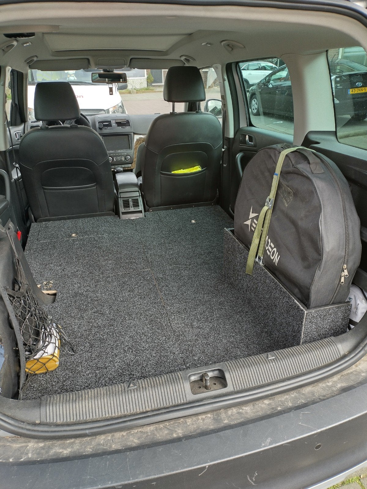 Skoda Yeti vlakke laadvloer in 4 delen( fijn met de vakantie, Ophalen, Nieuw