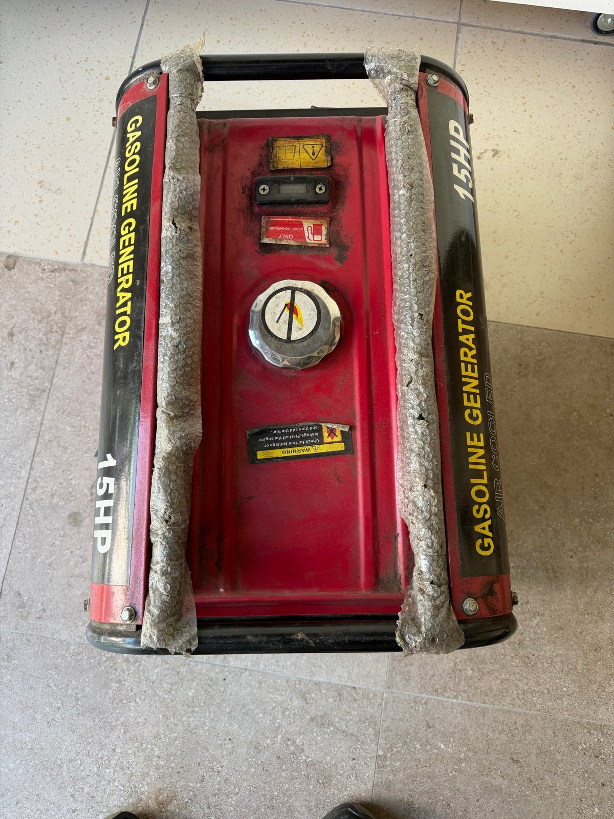 Benzine Generator 15HP - Zo goed als nieuw, Ophalen of Verzenden, Zo goed als nieuw, 10 tot 30 kVA, Benzine