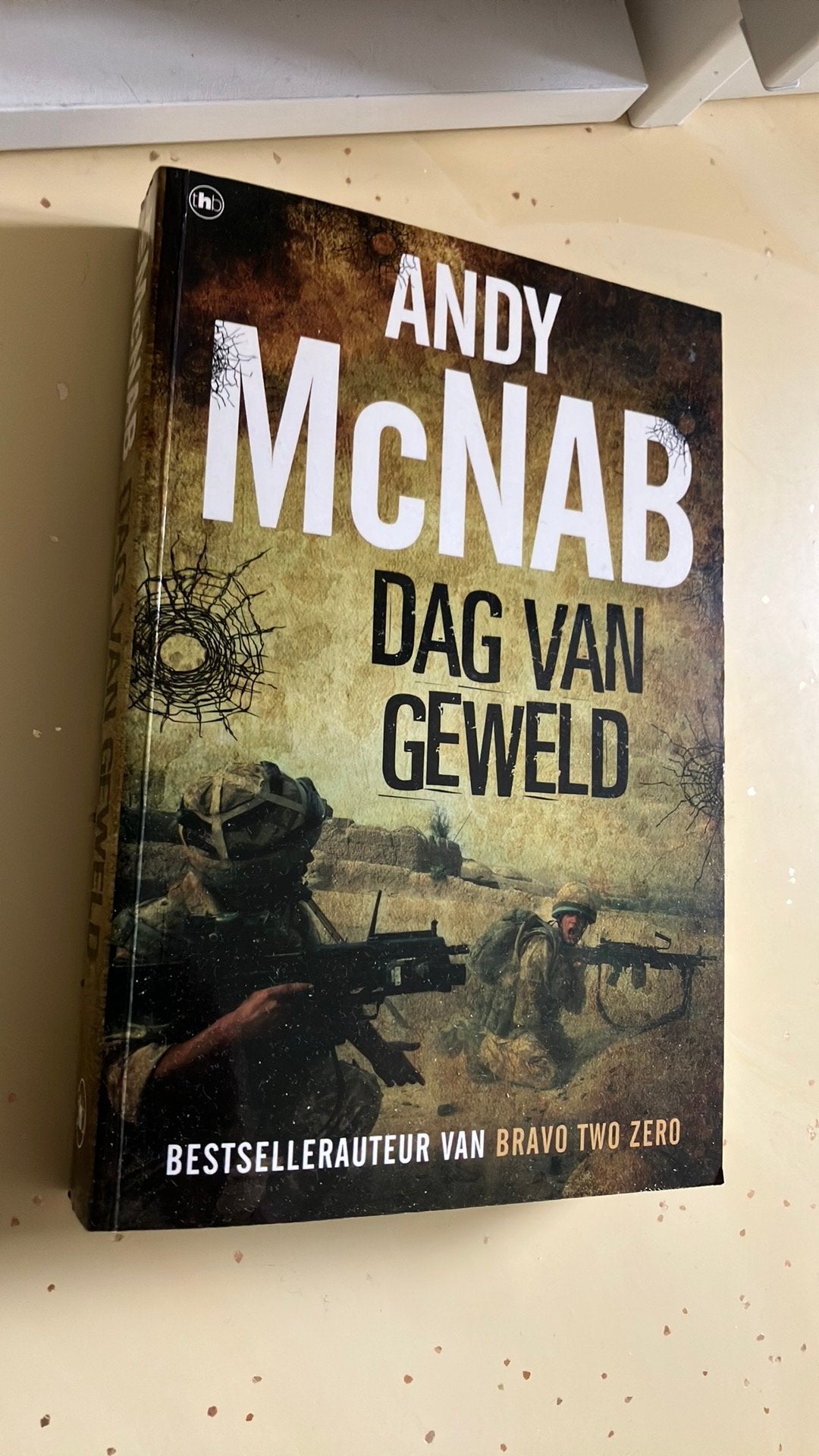 Andy McNab - Dag van Geweld (Thriller), Europa overig, A. MacNab, Ophalen of Verzenden, Zo goed als nieuw