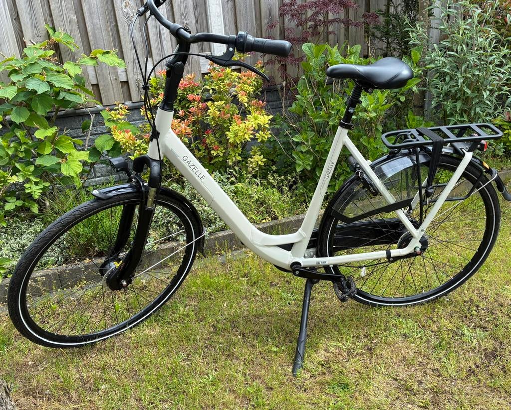 Gazelle Orange C7+ wit, dames 57, amper gebruikt! Z.g.a.n., Fietsen en Brommers, Fietsen | Dames | Damesfietsen, Ophalen, Versnellingen