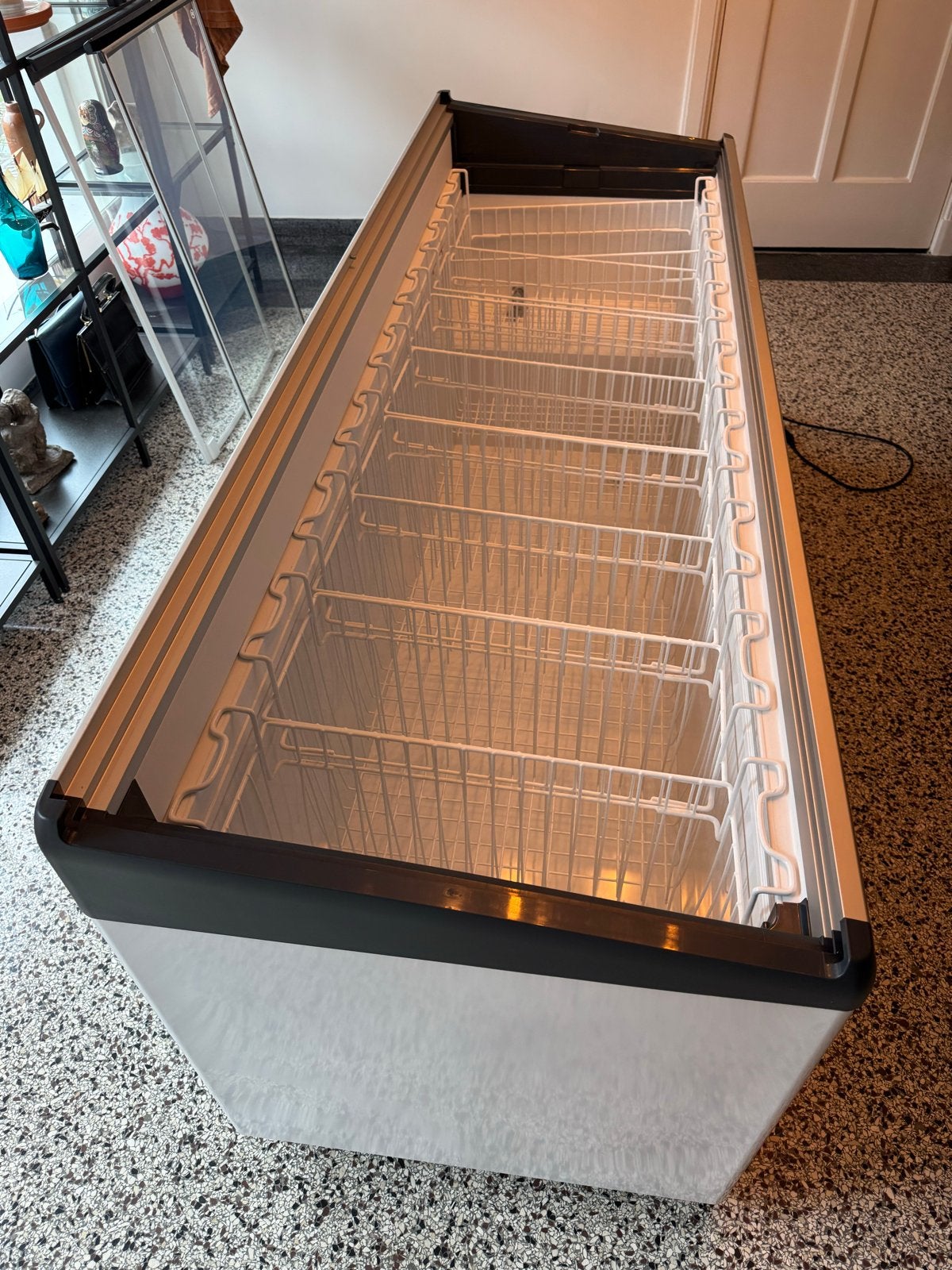 Liebherr vrieskist met glazen schuifdeksels, Ophalen, Gebruikt, Minder dan 85 cm, 200 liter of meer