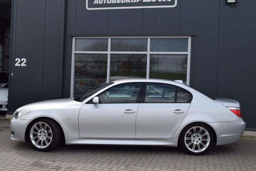 BMW 5-serie 525i Executive | M-Pakket | LPG | Xenon | ½ Led, Automaat, Navigatiesysteem, Achterwielaandrijving, Gebruikt
