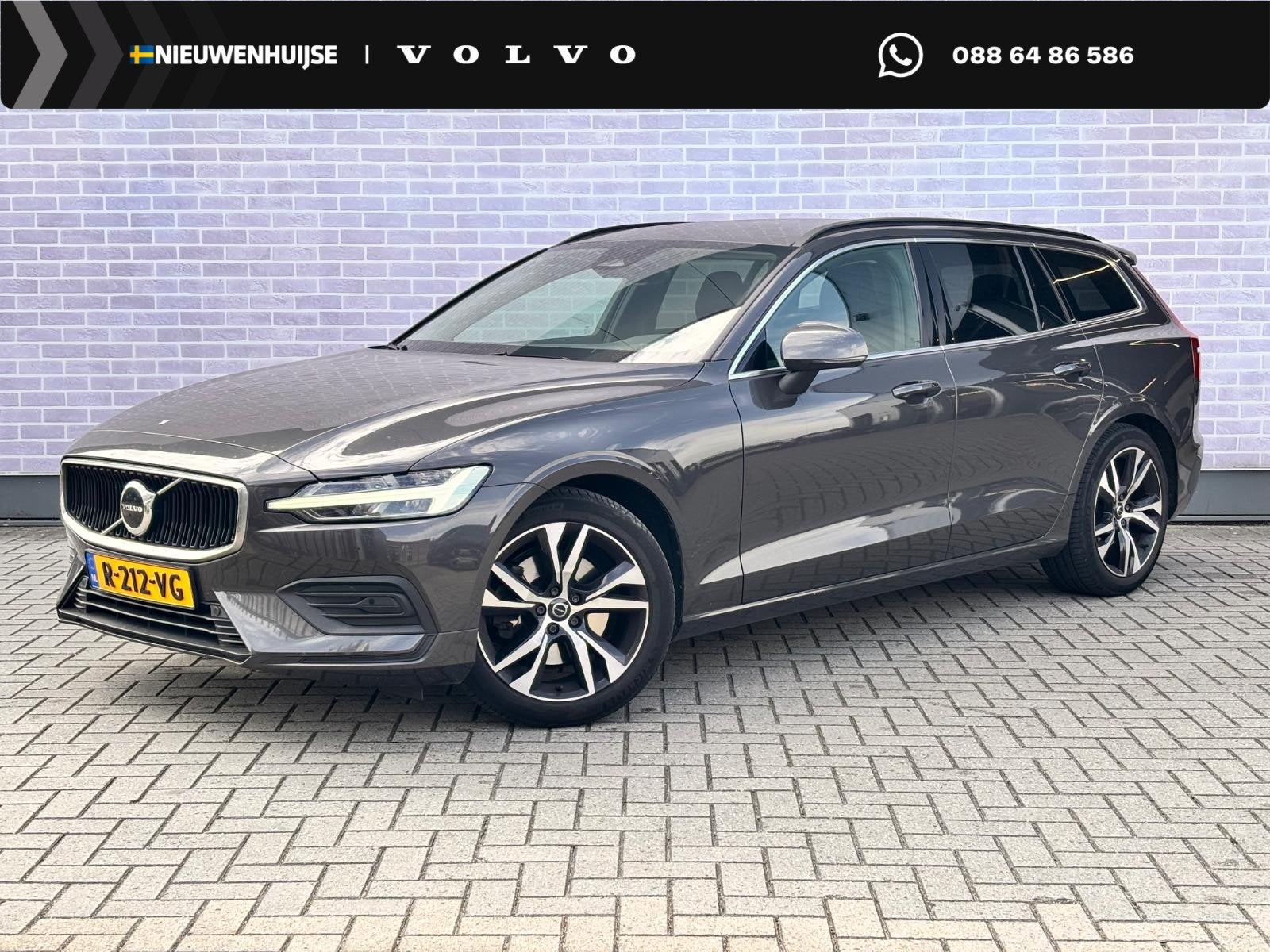 Volvo V60 2.0 B4 Core | Trekhaak | Achteruitrijcamera | Park, Auto's, Stof, Euro 6, 4 cilinders, 1634 kg