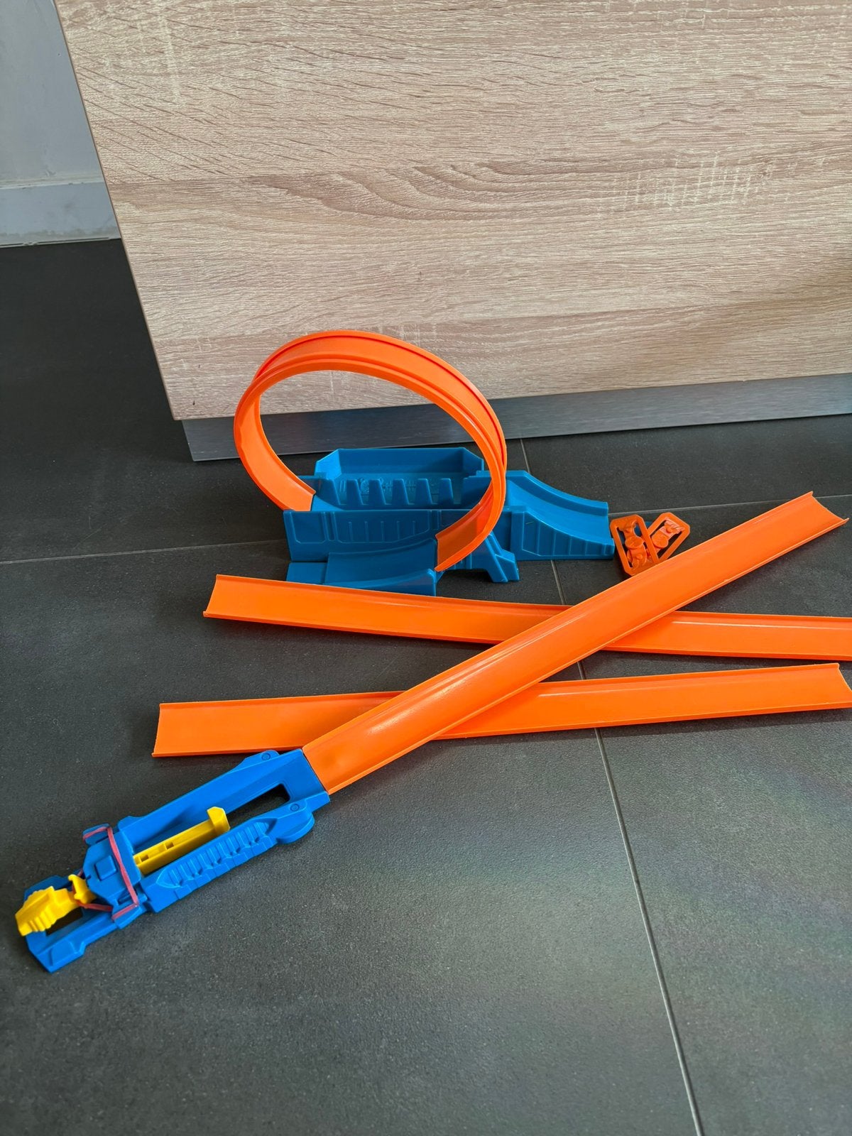 Hotwheels €20,- ( zie fotos ), Ophalen, Zo goed als nieuw, Handmatig, Hot Wheels