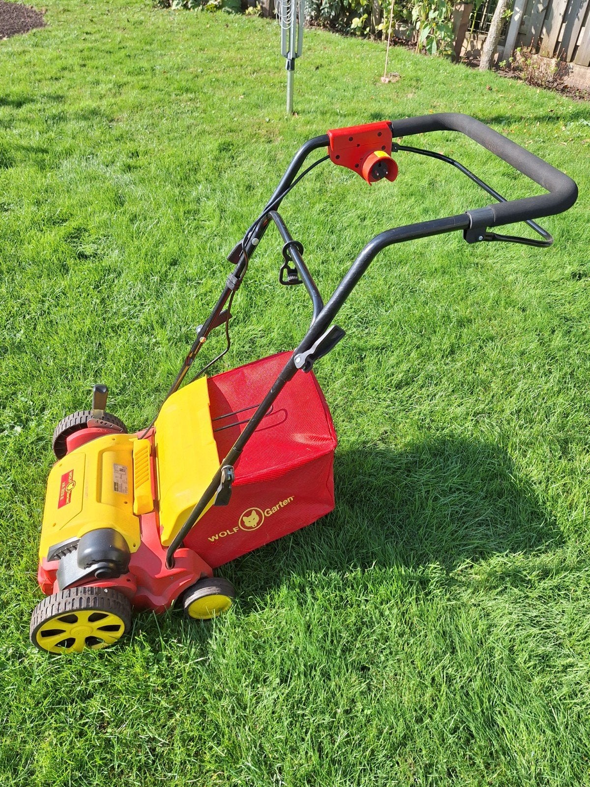 Wolf Garten VA 303E verticuteermachine - Zo goed als nieuw, Tuin en Terras, Ophalen, Gebruikt, Elektrisch, Wolf-Garten