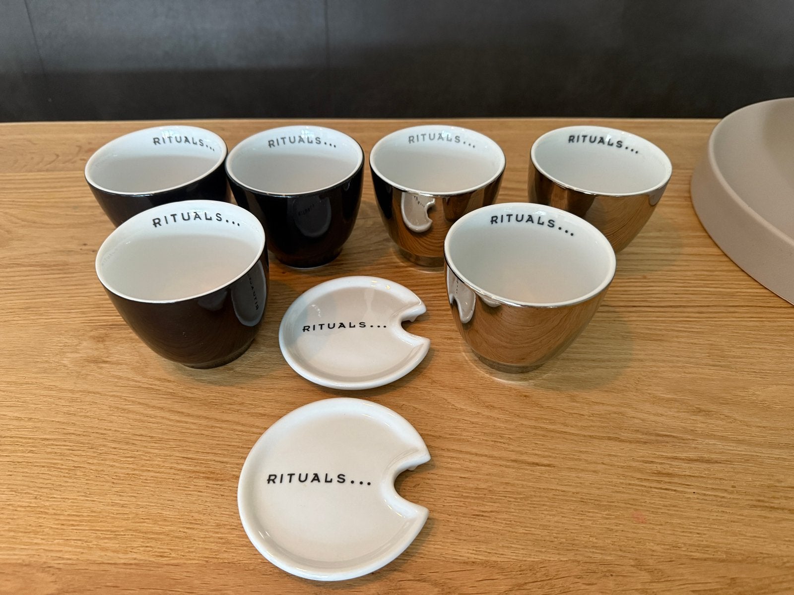 6 Rituals kopjes en 2 theezakjes onderzetters!, Ophalen, Zo goed als nieuw