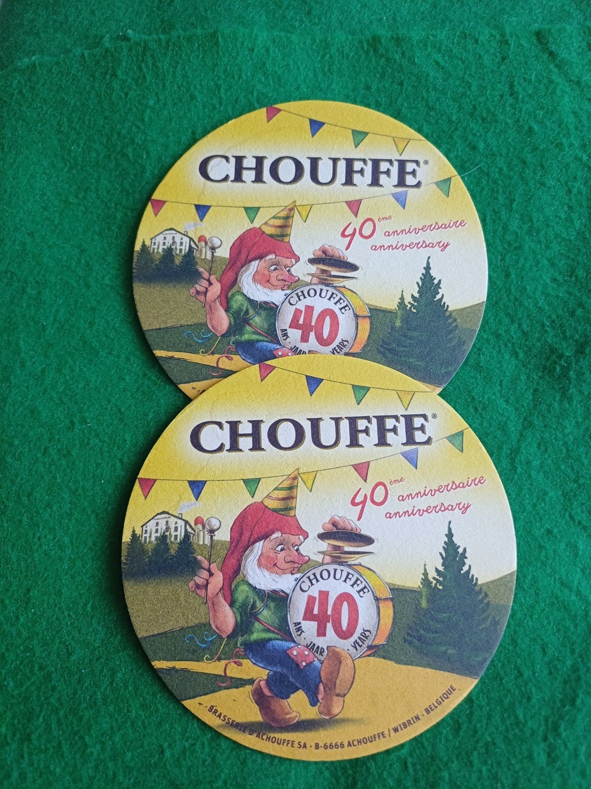 La Chouffe Viltjes - 40-jarig jubileum (2 stuks), Verzamelen, Biermerken, Ophalen of Verzenden, Nieuw, Viltje(s), Overige merken