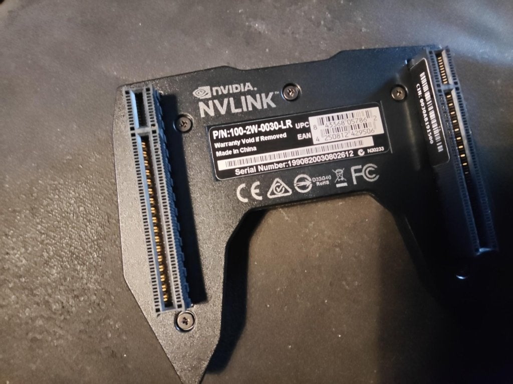 NVIDIA NVLink Bridge 4-Slot RGB – RTX 2080 Ti / TITAN RTX, Computers en Software, Ophalen, PCI-Express 3, Gebruikt, GDDR6