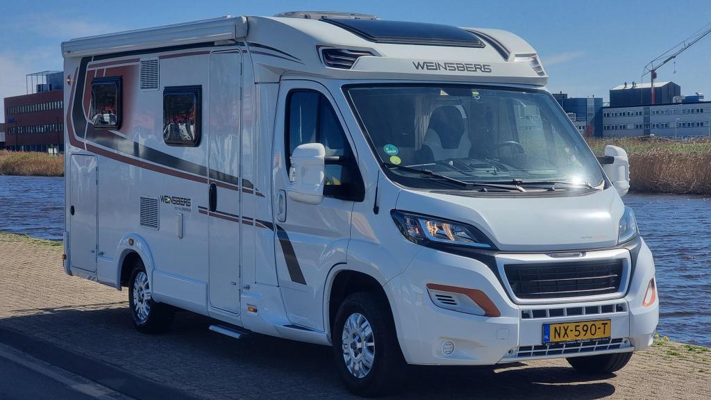 Weinsberg CaraCompact Pepper 600 MEG met Levelsysteem, Ringverwarming, Tot en met 2, Bedrijf, Luifel