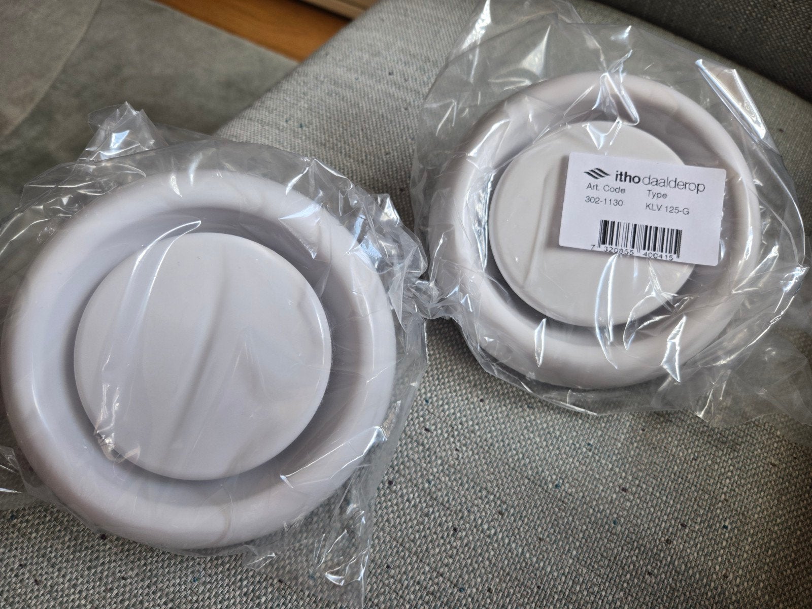 2 nieuwe afzuigventielen /ventilatieroosters, Ophalen of Verzenden, Nieuw