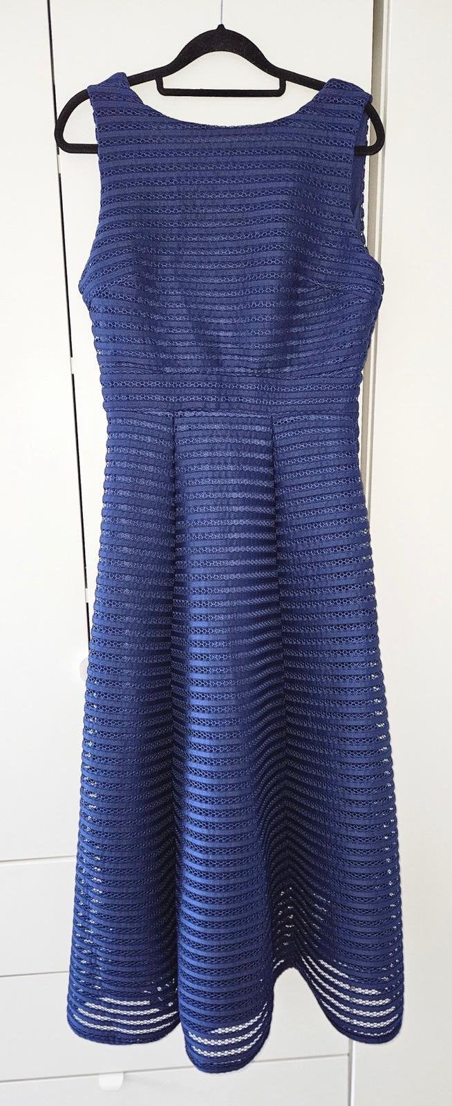 Prachtige TFNC London galajurk / cocktailjurk maat 38 (M), Kleding | Dames, Maat 38/40 (M), Blauw, Cocktailjurk, Ophalen of Verzenden