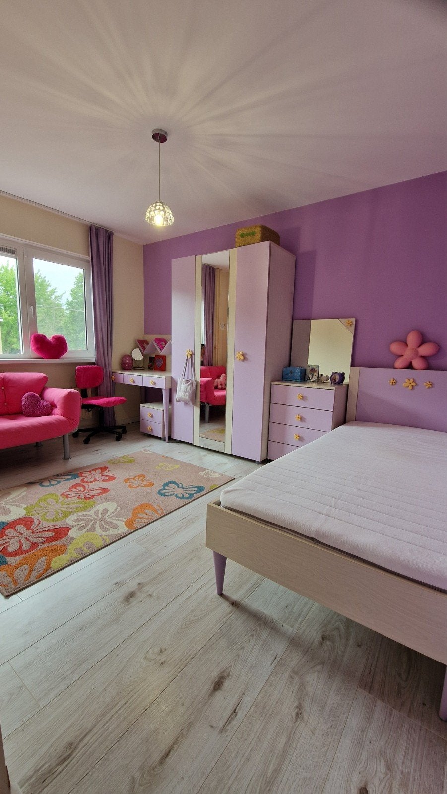Kinderkamer complete, Ophalen, Zo goed als nieuw, Meisje