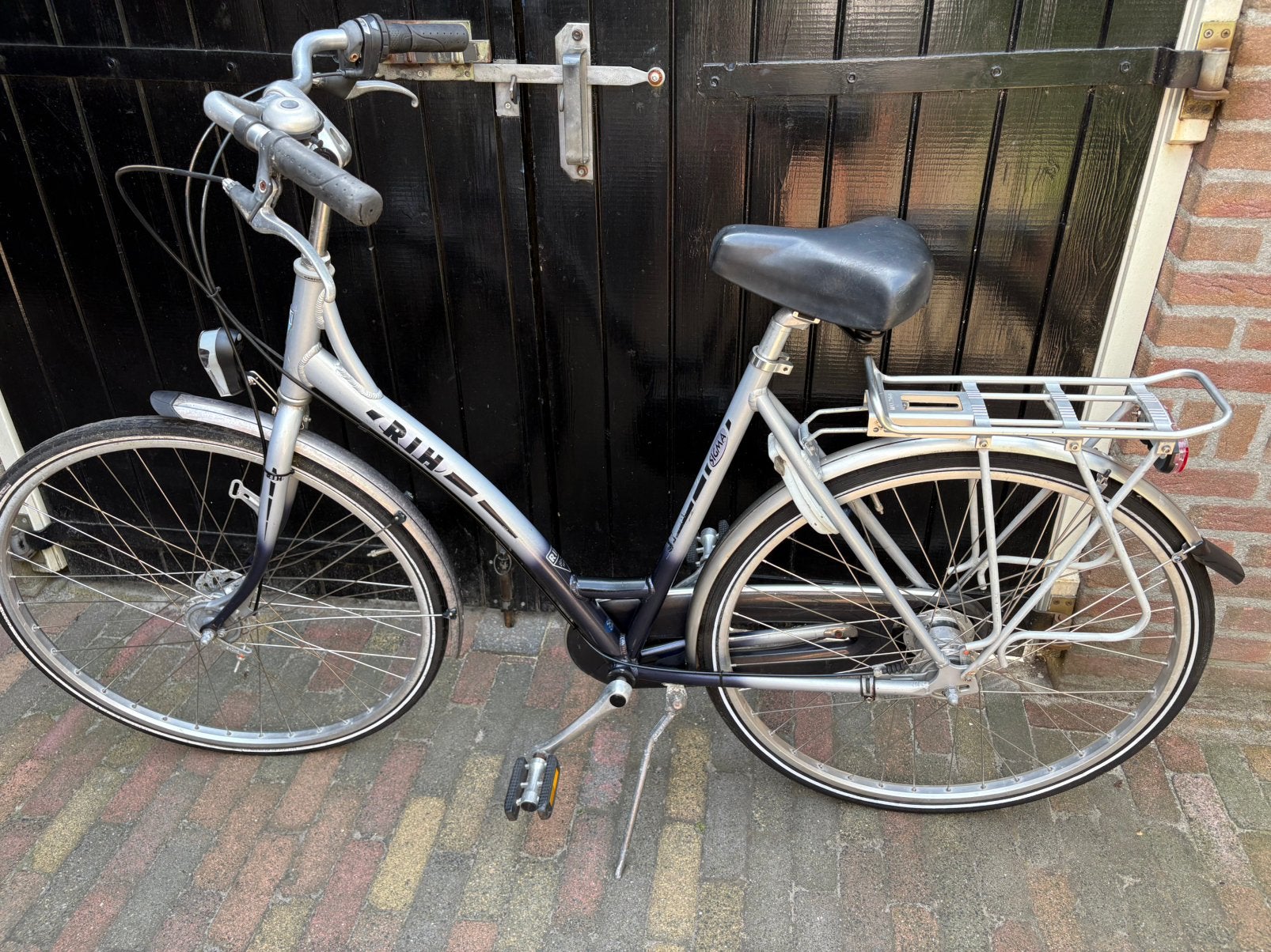 Rih 28 inch damesfiets, Fietsen en Brommers, 53 tot 56 cm, Versnellingen, Zo goed als nieuw, Ophalen