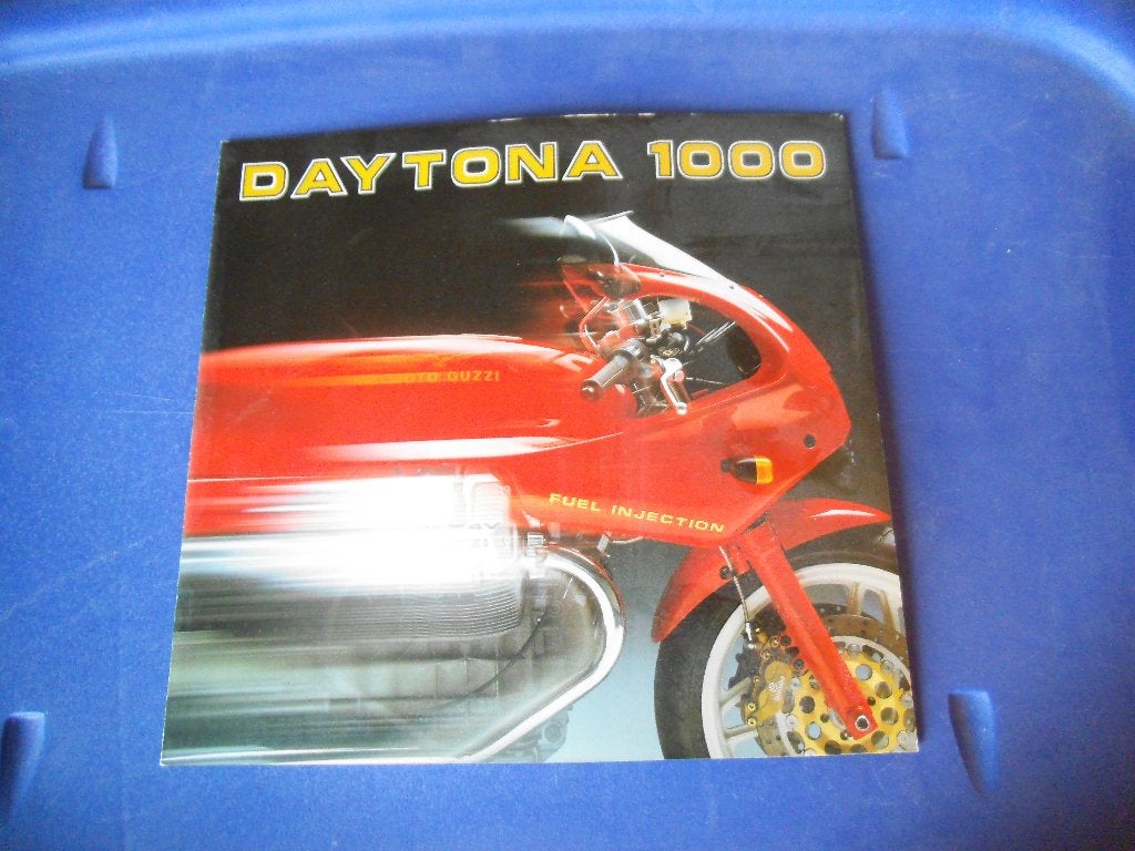 Moto Guzzi Daytona 1000 brochure, full color, FULL SIZE NEW, Ophalen of Verzenden, Nieuw, Motoren