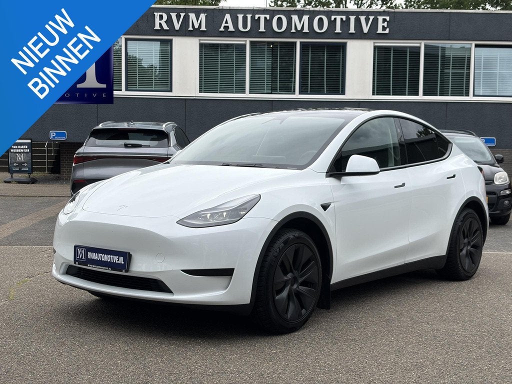 Tesla Y Long Range RWD 75 kWh SOH 97% |26.000KM! | AFNEEMBAR, Auto's, Tesla, Automaat, Achterwielaandrijving, Zwart, Te koop