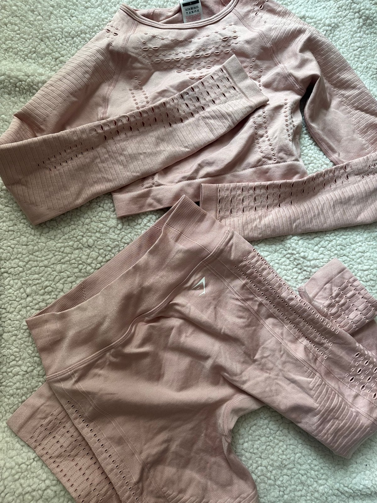 Roze Gymshark setje, Kleding | Dames, Sportkleding, Nieuw, Ophalen of Verzenden, Fitness of Aerobics, Roze