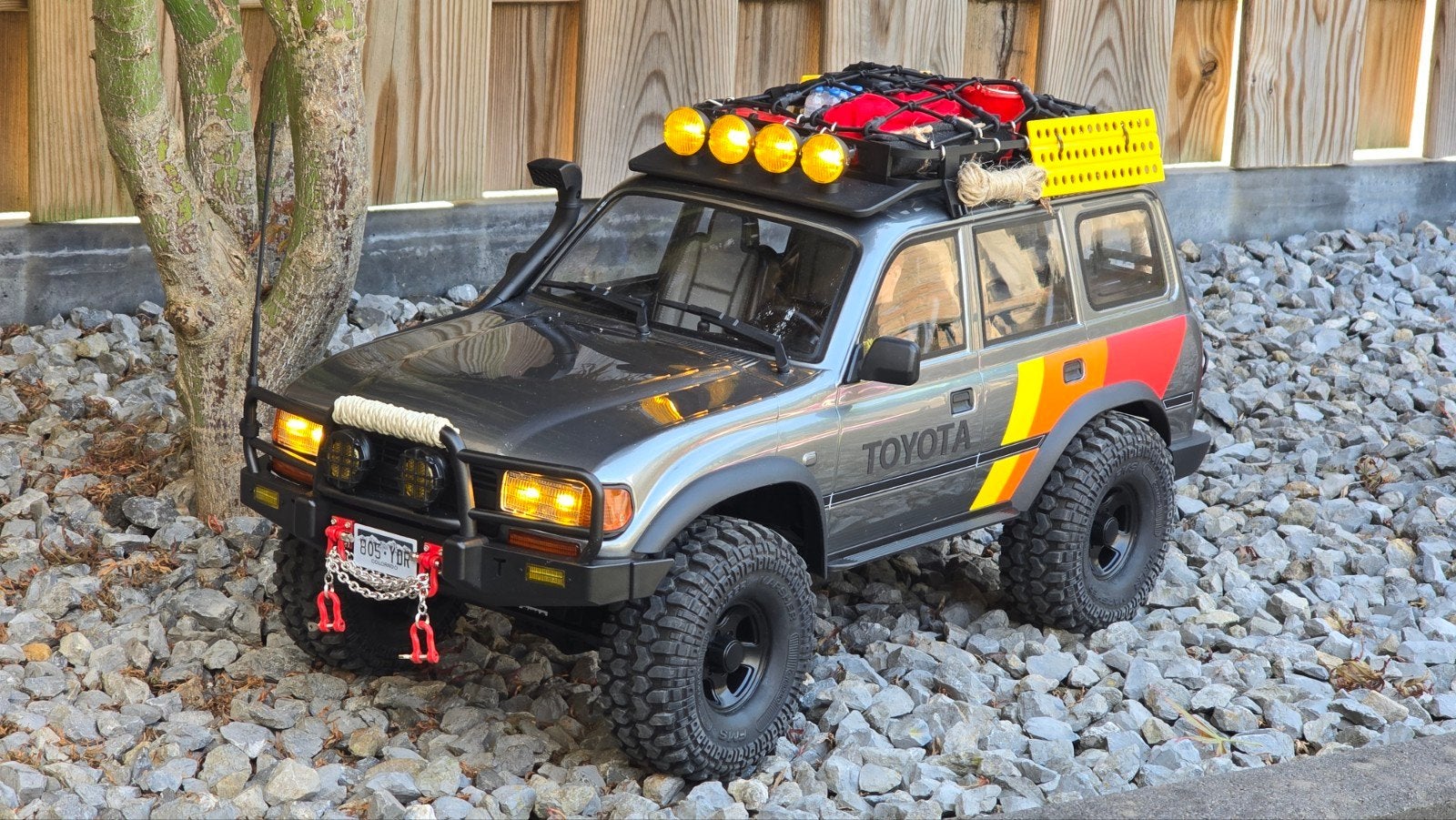 Toyota Land Cruiser 80 RC Scaler, Hobby en Vrije tijd, Modelbouw | Radiografisch | Auto's, Auto offroad, Zo goed als nieuw, Schaal 1:10