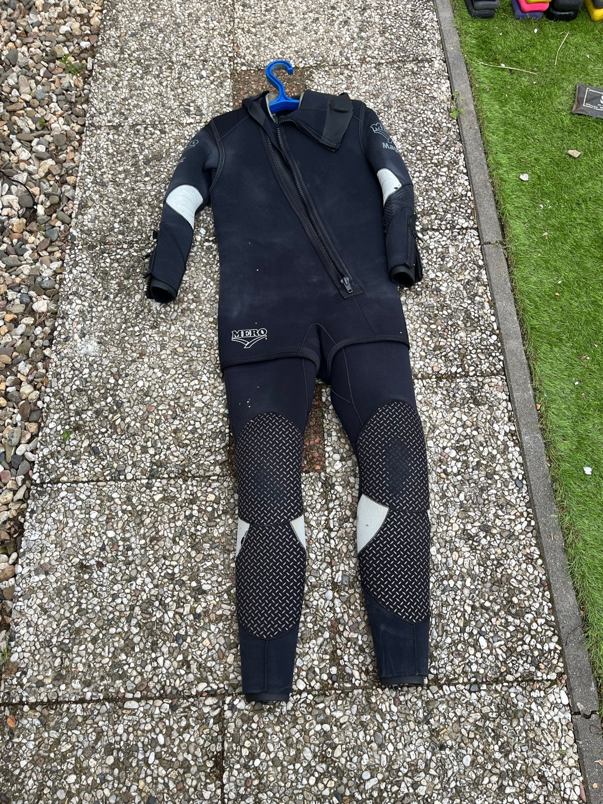 Mero Magic Duikpak + Overpak Maat 50 7mm, Ophalen, Gebruikt, Duikpak
