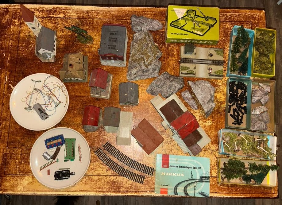 Märklin H0 modeltrein set vintage 1970 zeer groot pakket, Hobby en Vrije tijd, Modeltreinen | H0, Wisselstroom, Gebruikt, Brug, Tunnel of Gebouw