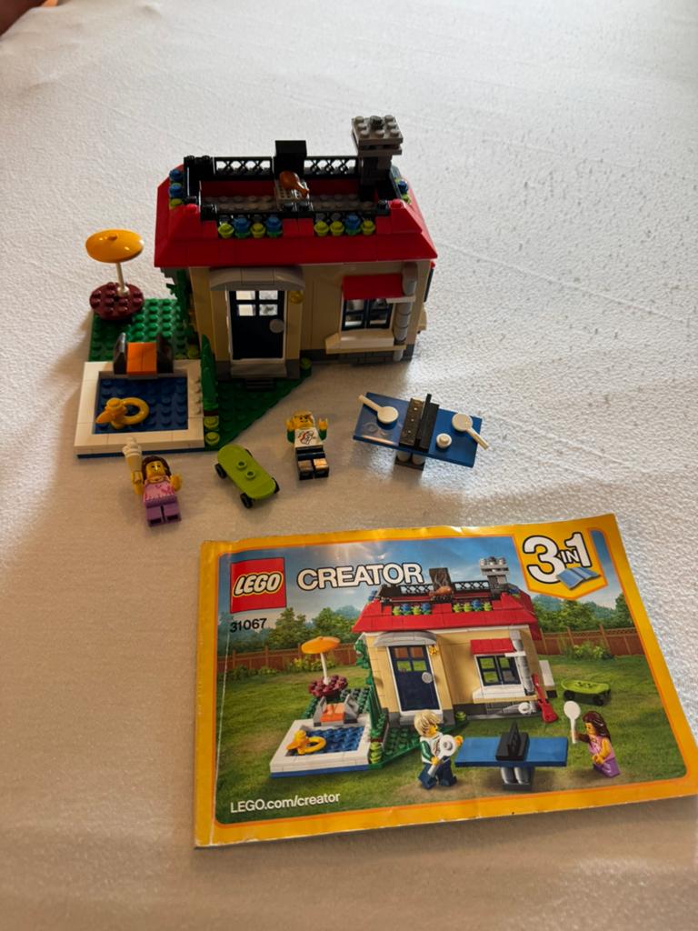 Lego 31067 vakantie aan het zwembad, Gebruikt, Lego, Overige typen, Ophalen of Verzenden