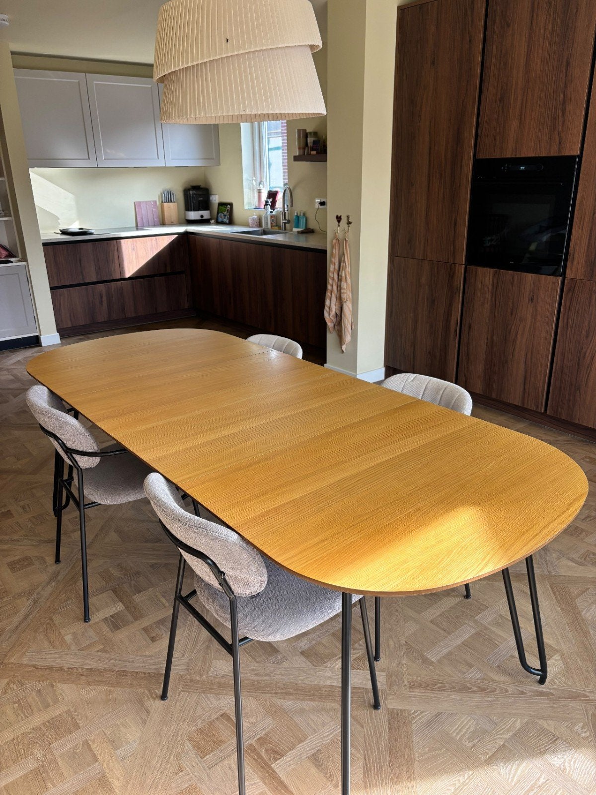 Kave Home Novac Uitschuifbare Eettafel Ovaal 140-220x90cm, Huis en Inrichting, Ophalen, 50 tot 100 cm, Zo goed als nieuw, 150 tot 200 cm
