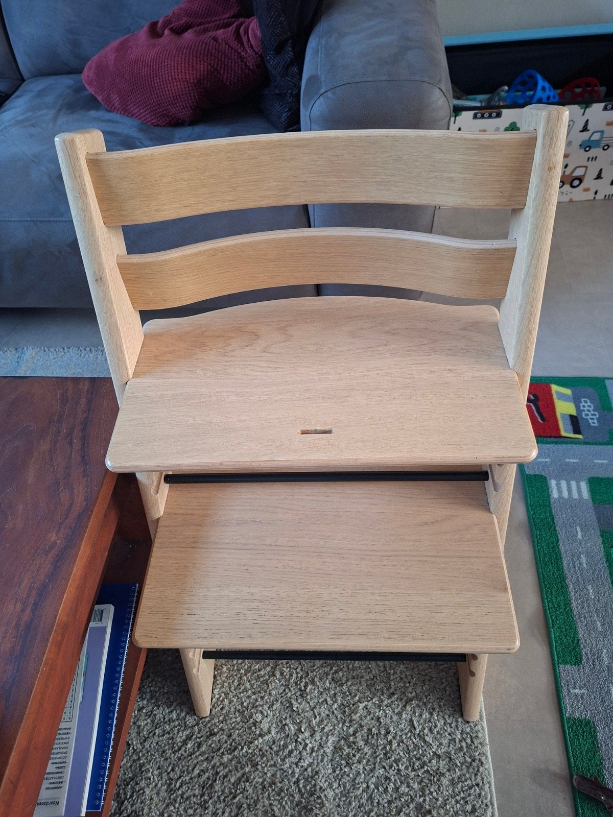 stokke tripp trapp nieuwste model Eikenhout uit 2022, Ophalen, Zo goed als nieuw, Meegroeistoel