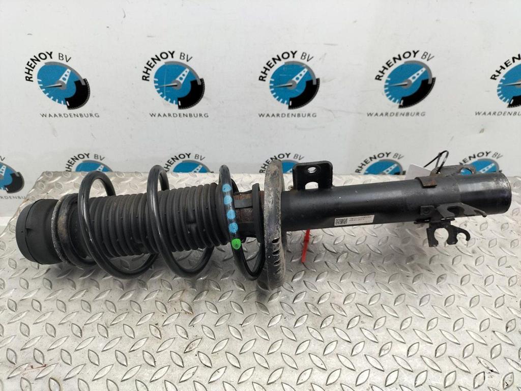 AUDI A1 8X 1.2 TFSI Attract 1.2  PL.B. VEERPOOT / SCHOKBREKE, Ophalen of Verzenden, Gebruikt, Stiba lid