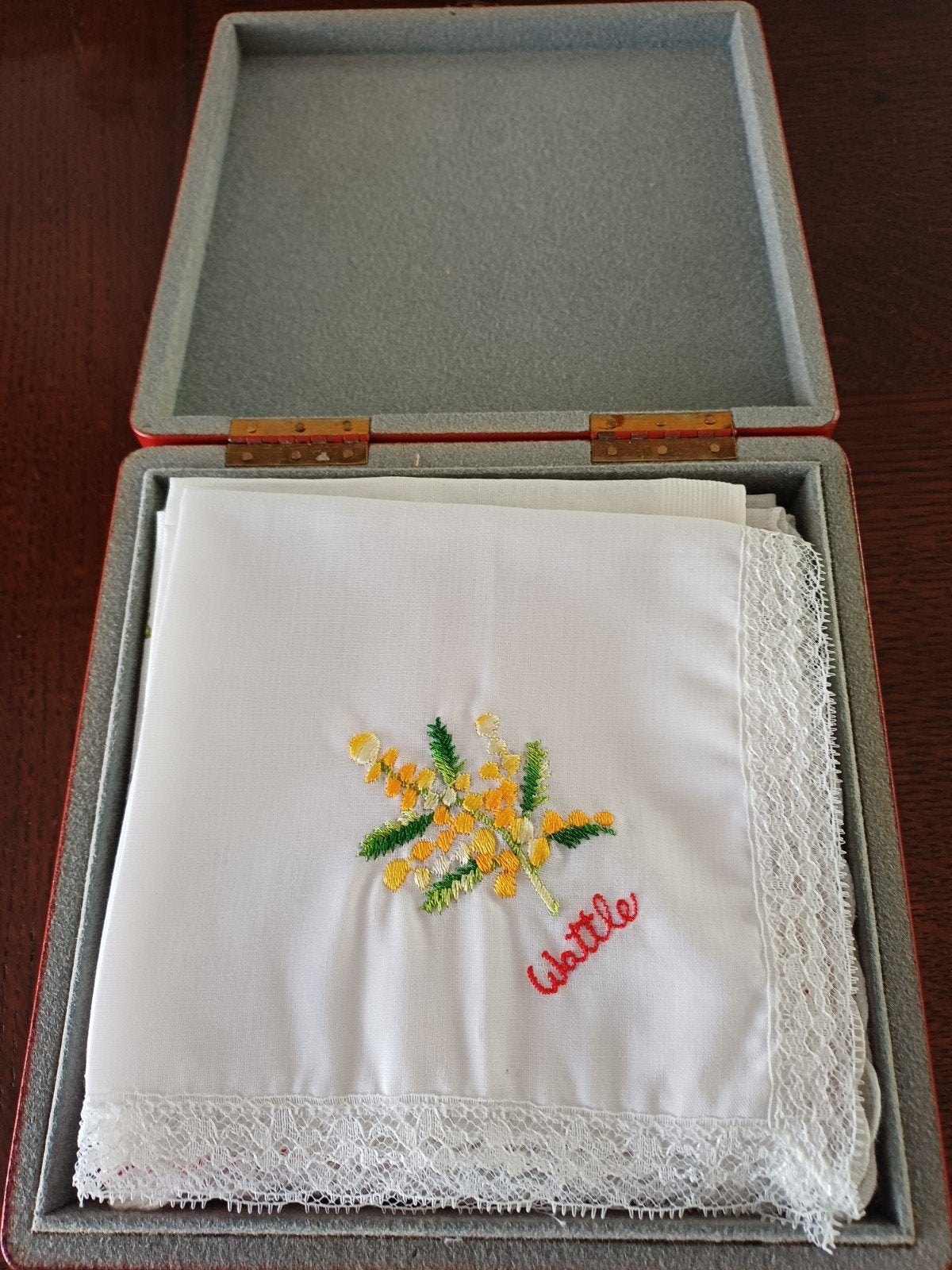 Doos met Zakdoekjes, Ophalen of Verzenden, Dames