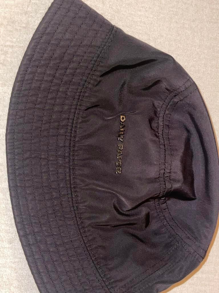 Daily Paper Bucket Hat Zwart - Zo goed als nieuw, Kleding | Dames, Hoeden en Petten, Zo goed als nieuw, Hoed, One size fits all