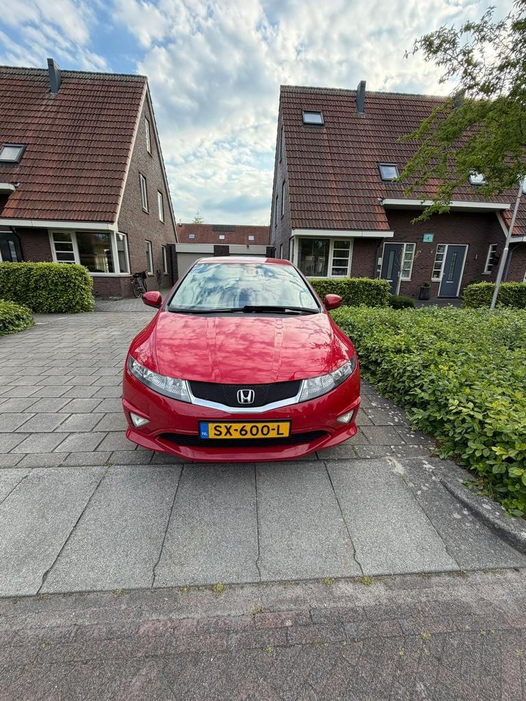 Honda Civic 1.4 I 3DR 2011 Rood, Voorwielaandrijving, 4 cilinders, 49 €/maand, 1200 kg