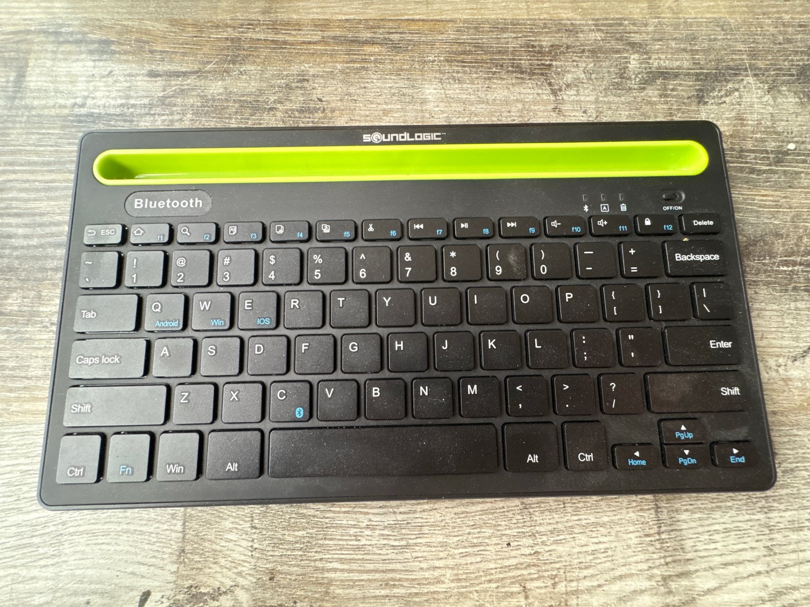 Soundlogic Bluetooth Toetsenbord - Draadloos en Compact, Computers en Software, Ophalen of Verzenden, Qwerty, Gebruikt, Draadloos