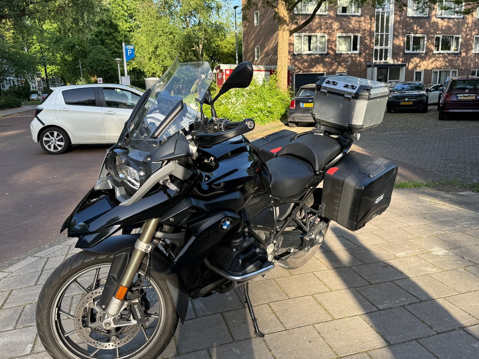 BMW R 1200 GS LC 2017 Vol - Met koffers, Motoren, Motoren | BMW, 2 cilinders, Motorrijbewijs A, Gebruikt, Particulier