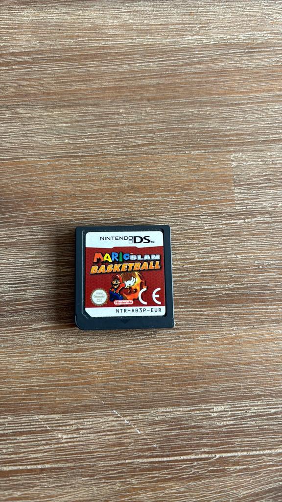 Mario Slam Basketball Nintendo DS, Spelcomputers en Games, Games | Nintendo DS, Gebruikt, Verzenden, 1 speler, Vanaf 3 jaar