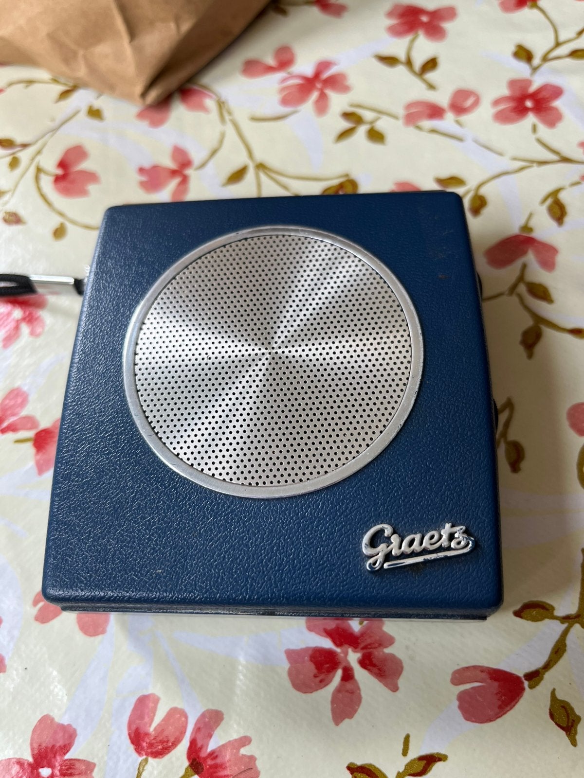 Graetz Flirt 301 transistorradio; werkend, Ophalen of Verzenden, Gebruikt, Transistorradio