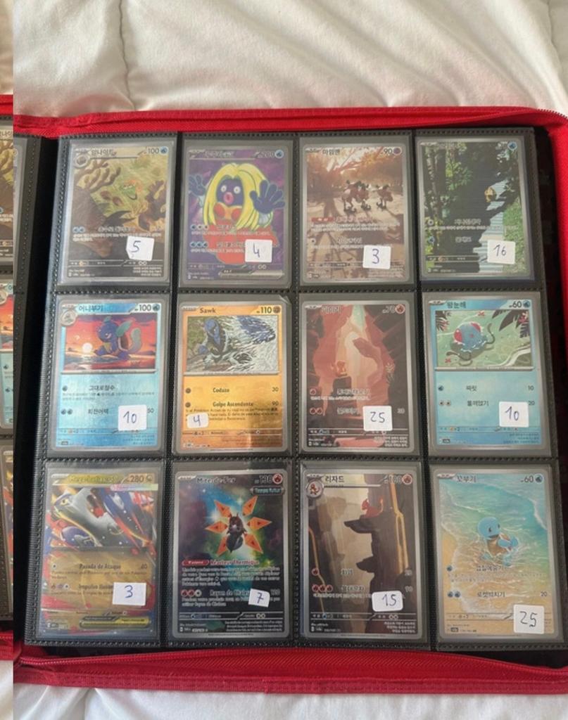 Grote collectie Pokémon kaarten in map, Ophalen, Gebruikt, Meerdere kaarten, Foil