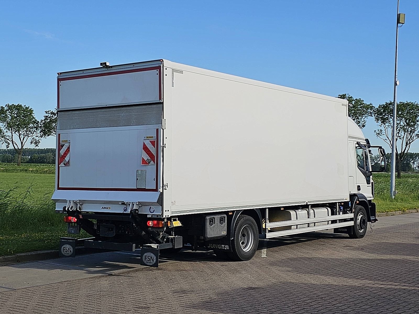 IVECO 160E28 EUROCARGO, Automaat, Euro 6, Iveco, Wit