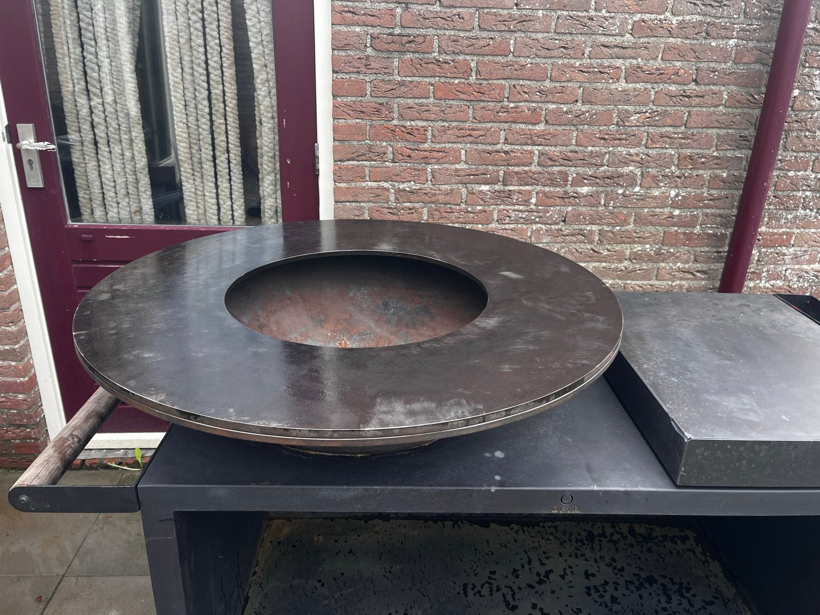 Ofyr island 100 zwart, Tuin en Terras, Ophalen, Gebruikt