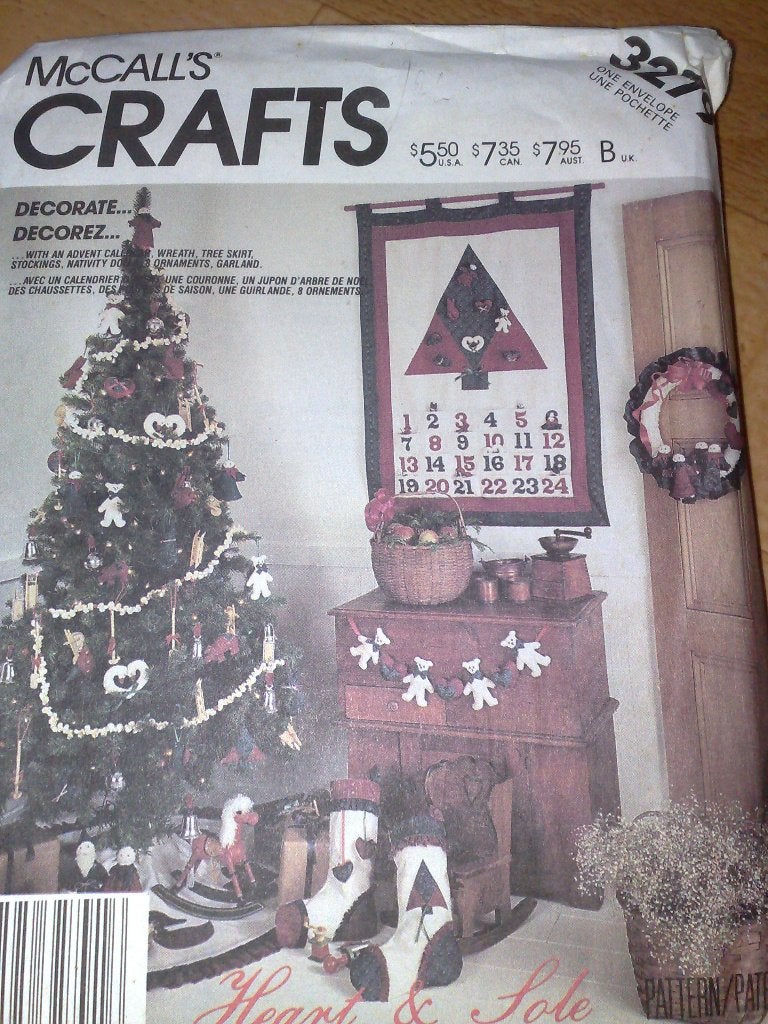 18 x McCall's naaipatronen ,Kerstmis ,Decoraties, Verzenden, Zo goed als nieuw, Vrouw, Overige merken
