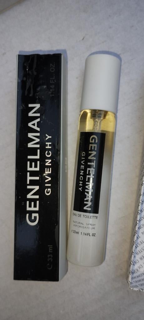 Givenchy Gentleman Eau de Toilette 33ml, Verzenden, Nieuw