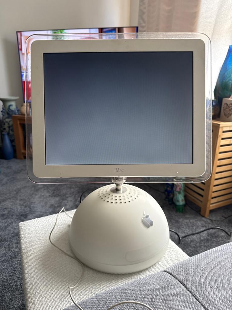 Apple iMac G4 (2002) – 15 inch – iconisch design, Ophalen of Verzenden, Zo goed als nieuw, IMac, 3 tot 4 Ghz